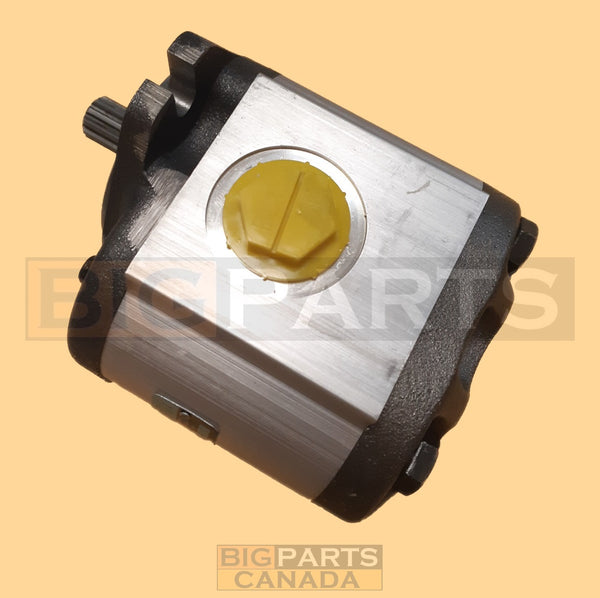 6673916, New Replacement Hydraulic Pump For Bobcat 863, 873 Skid Steer